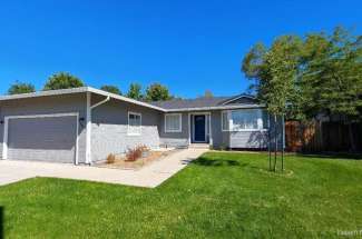 705 Shawn Way Susanville, CA 96130